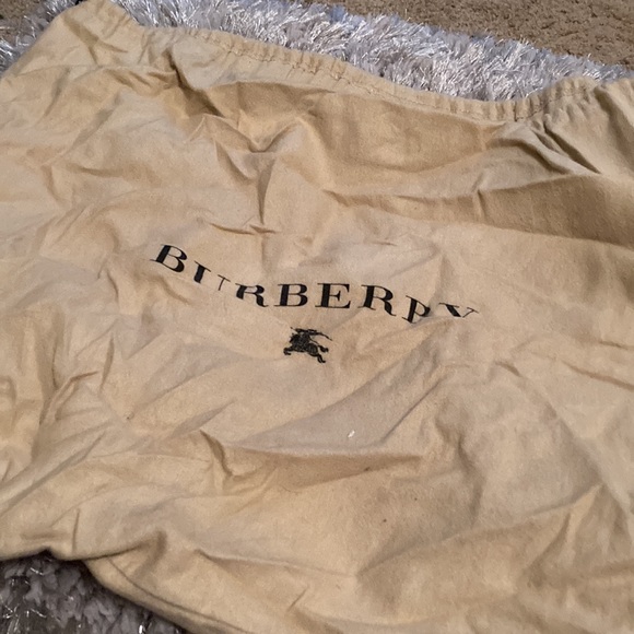 Vintage Large Quilt Hobo from Burberry - Picture 8 of 8